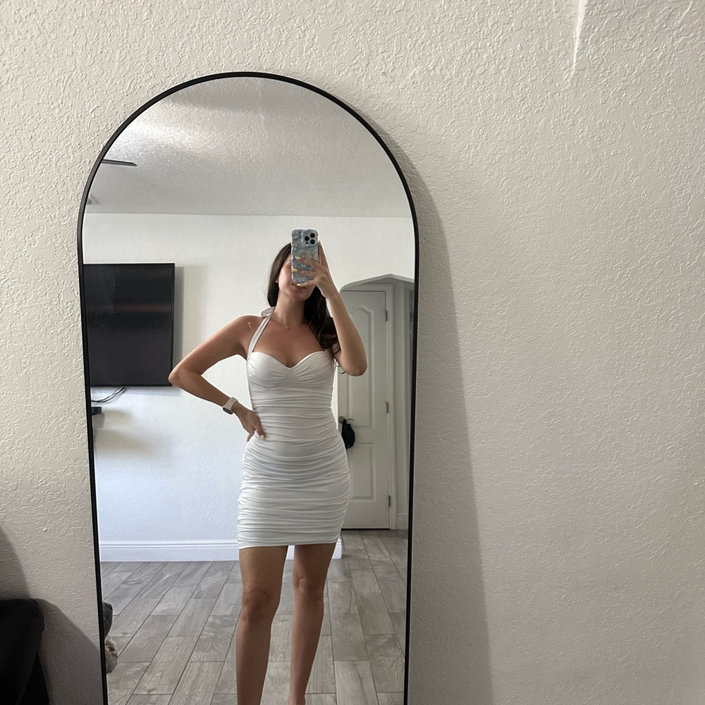 White Dress - No Brand on the dress worn once for a party